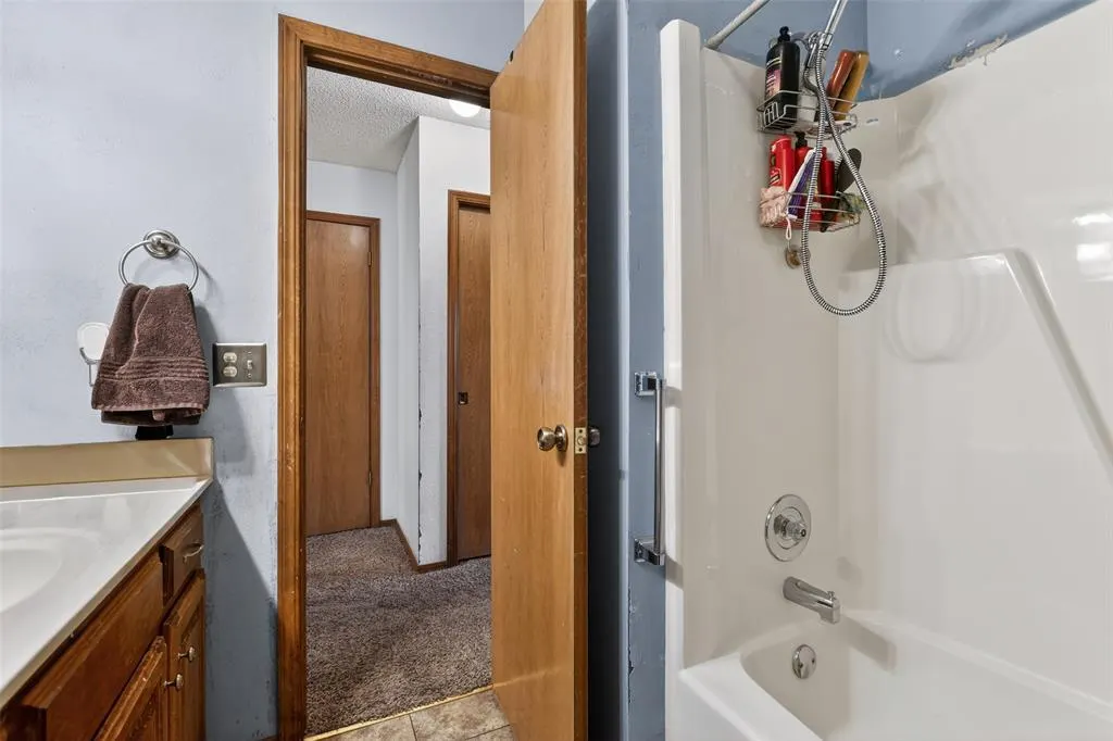 Photo 28 — 1778 Lionsgate Circle, Bethany, OK 73008