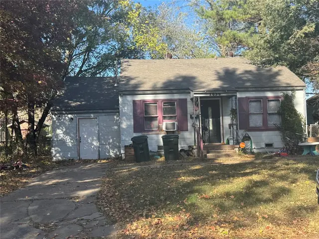 Front exterior — 1636 Avondale Street, Muskogee, OK 74403