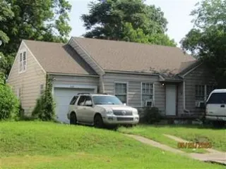 Sold home at 2116 Columbus Avenue