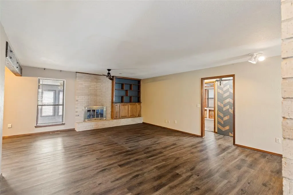 Photo 7 — 2304 SW 101st Street, Oklahoma City, OK 73159