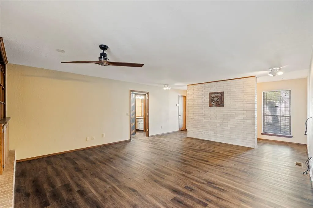 Photo 10 — 2304 SW 101st Street, Oklahoma City, OK 73159