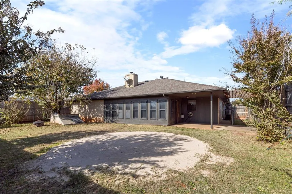 Photo 38 — 2304 SW 101st Street, Oklahoma City, OK 73159