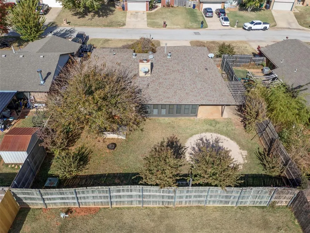 Photo 41 — 2304 SW 101st Street, Oklahoma City, OK 73159