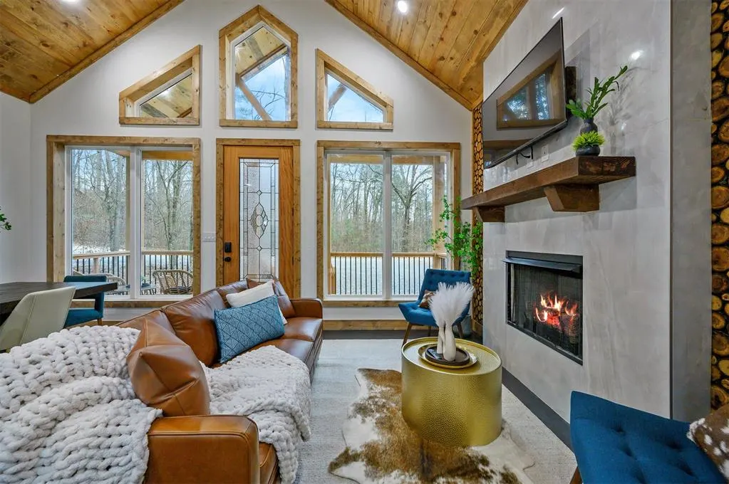 Photo 9 — 45 Cedar Dale Lane, Broken Bow, OK 74728