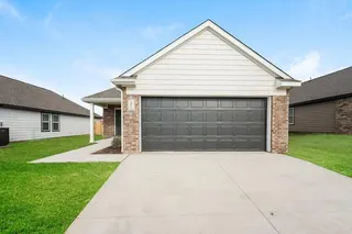 Sold home at 1805 Crimson Lake Boulevard