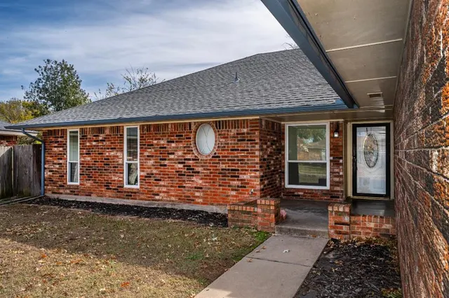 Photo 3 — 5204 SE 58th Street, Oklahoma City, OK 73135
