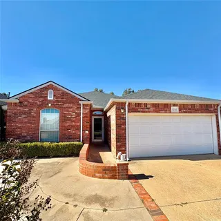 Sold home at 1216 Regency Court