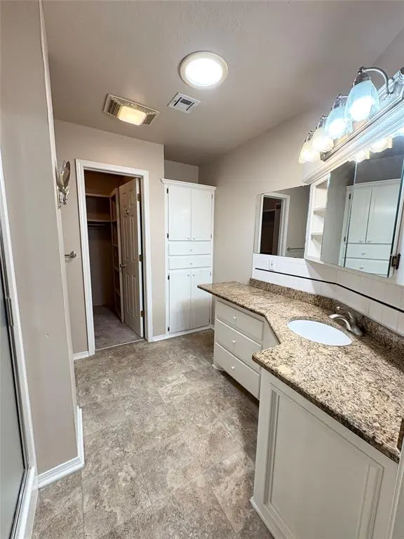 Photo 12 — 1216 Regency Court, Kingfisher, OK 73750
