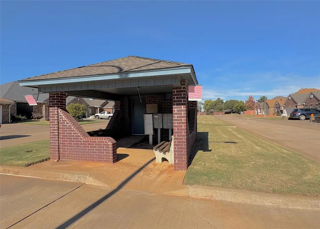 Photo 18 — 1216 Regency Court, Kingfisher, OK 73750