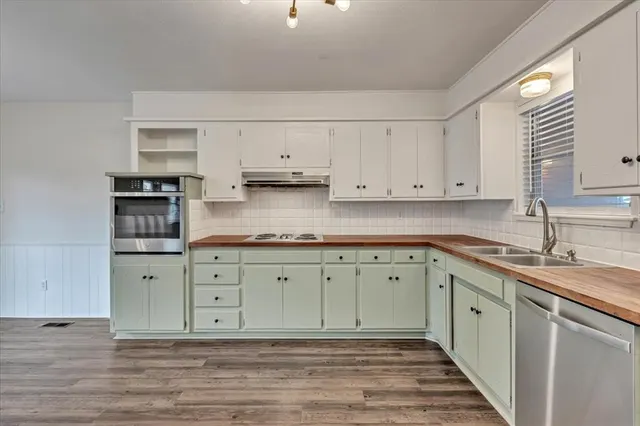 Photo 8 — 4124 NW 61st Terrace, Oklahoma City, OK 73112