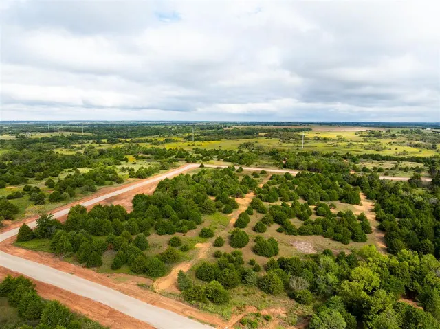 Photo 2 — 15117 Hidden Glen Lane, Glencoe, OK 74032