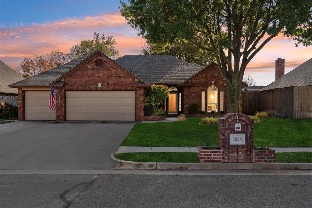 Front exterior — 3028 SW 130th Street, Oklahoma City, OK 73170