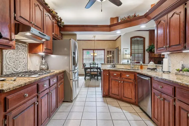 Photo 5 — 3028 SW 130th Street, Oklahoma City, OK 73170