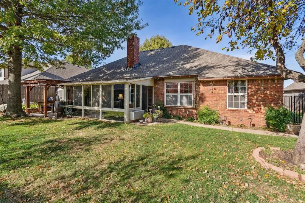 Photo 33 — 3028 SW 130th Street, Oklahoma City, OK 73170