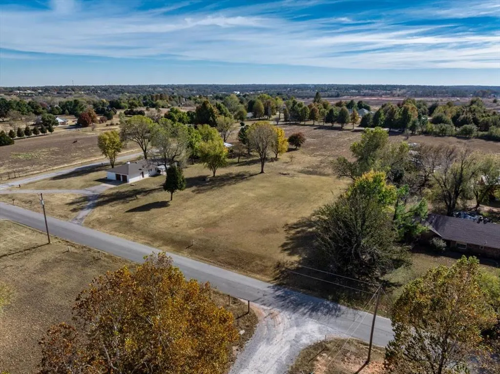 Photo 2 — 5600 E Tyler Drive, Tuttle, OK 73089