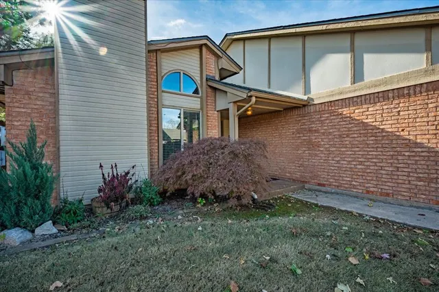 Photo 4 — 1812 Gray Fox Drive, Edmond, OK 73003