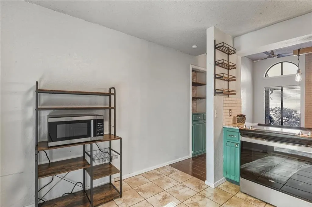 Photo 11 — 1812 Gray Fox Drive, Edmond, OK 73003