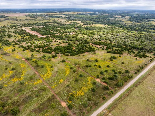 Photo 7 — 14906 Lakeview Road, Glencoe, OK 74032