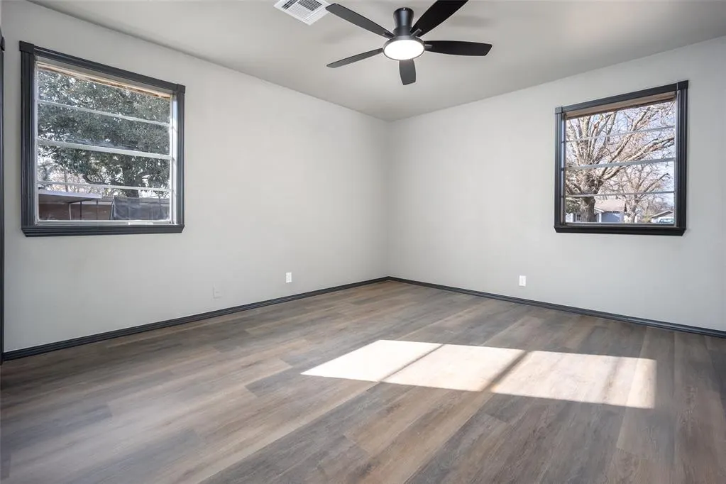 Photo 17 — 107 W Quapaw Street, Lindsay, OK 73052