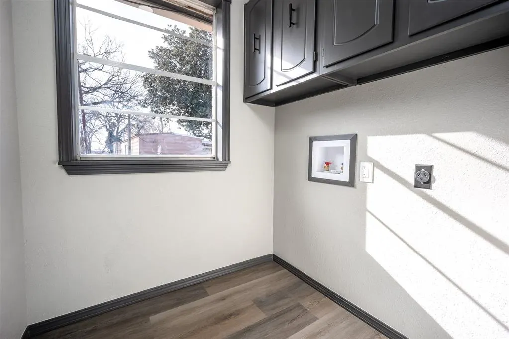 Photo 24 — 107 W Quapaw Street, Lindsay, OK 73052