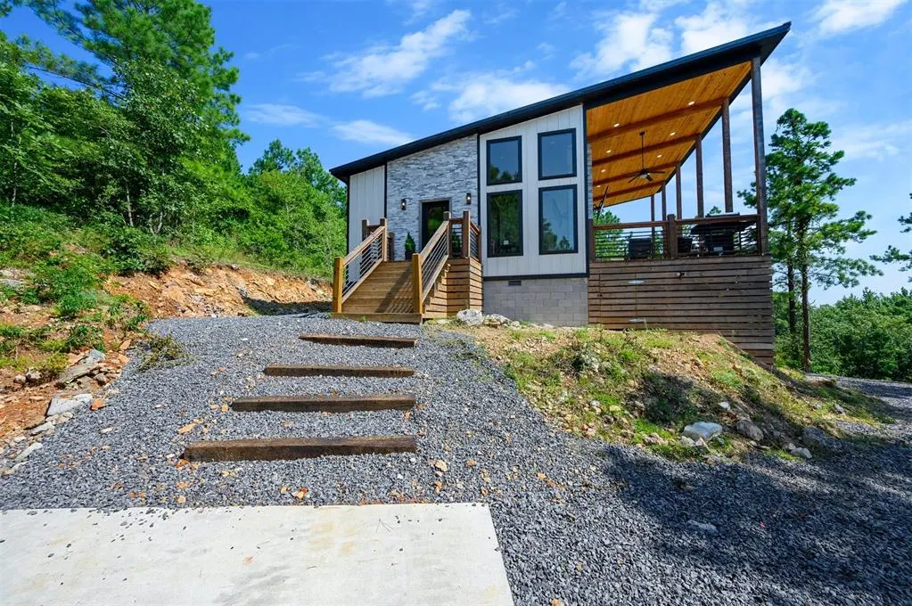 Photo 2 — 88 Virginia Pine Place, Broken Bow, OK 74728