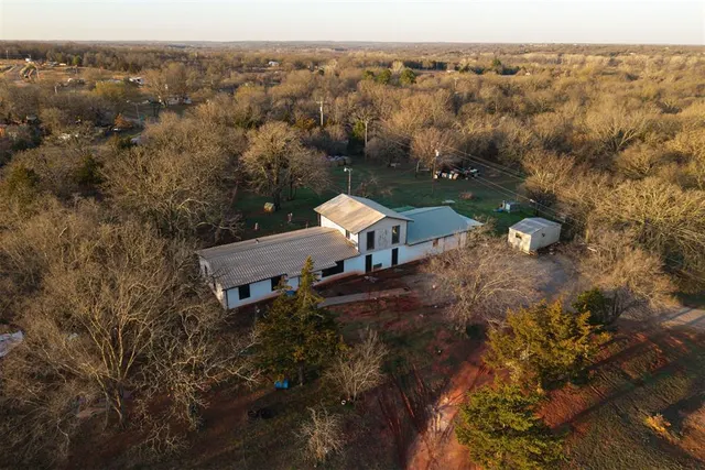 Photo 5 — 18630 NE 178th Street, Luther, OK 73054