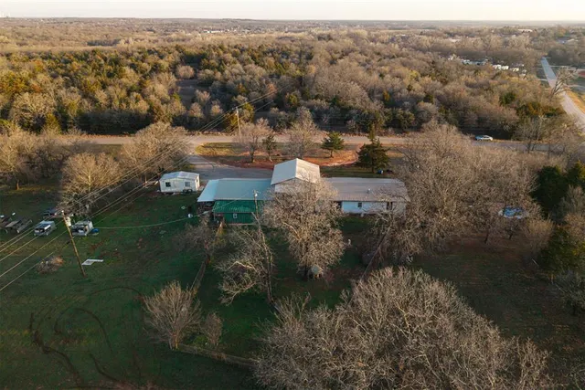 Photo 7 — 18630 NE 178th Street, Luther, OK 73054