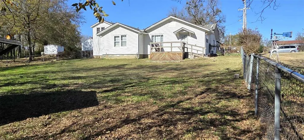 Photo 35 — 116 N King, Holdenville, OK 74848