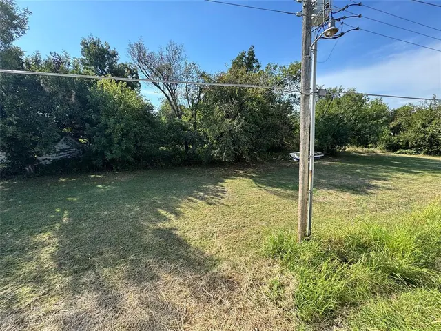 Photo 8 — 3612 SW 22nd Street, Oklahoma City, OK 73108