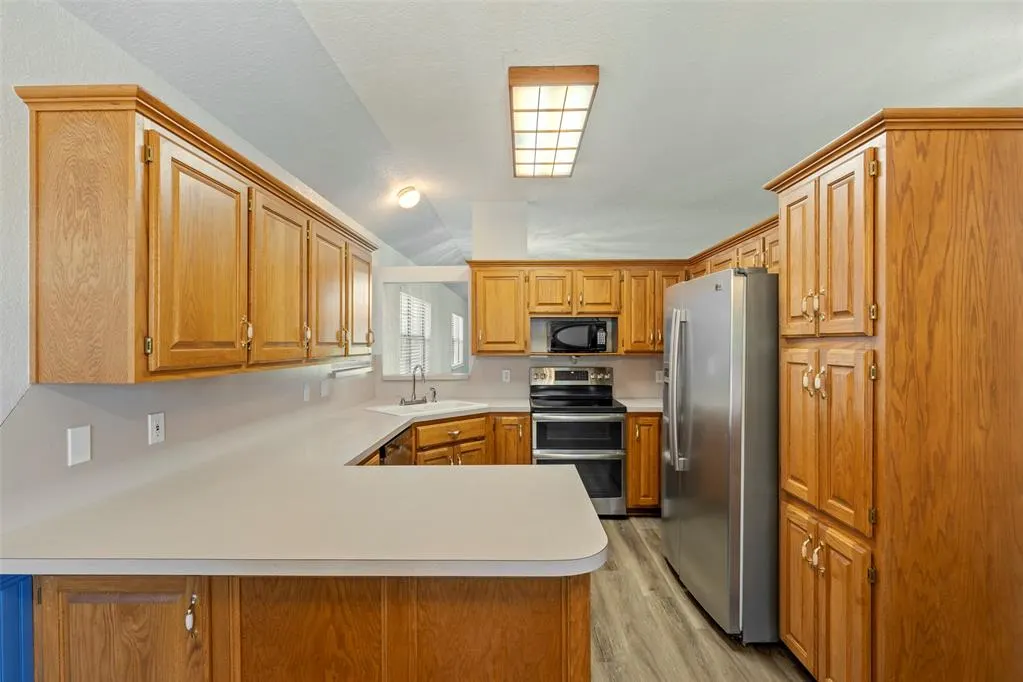 Photo 10 — 12909 Brandon Place, Oklahoma City, OK 73142