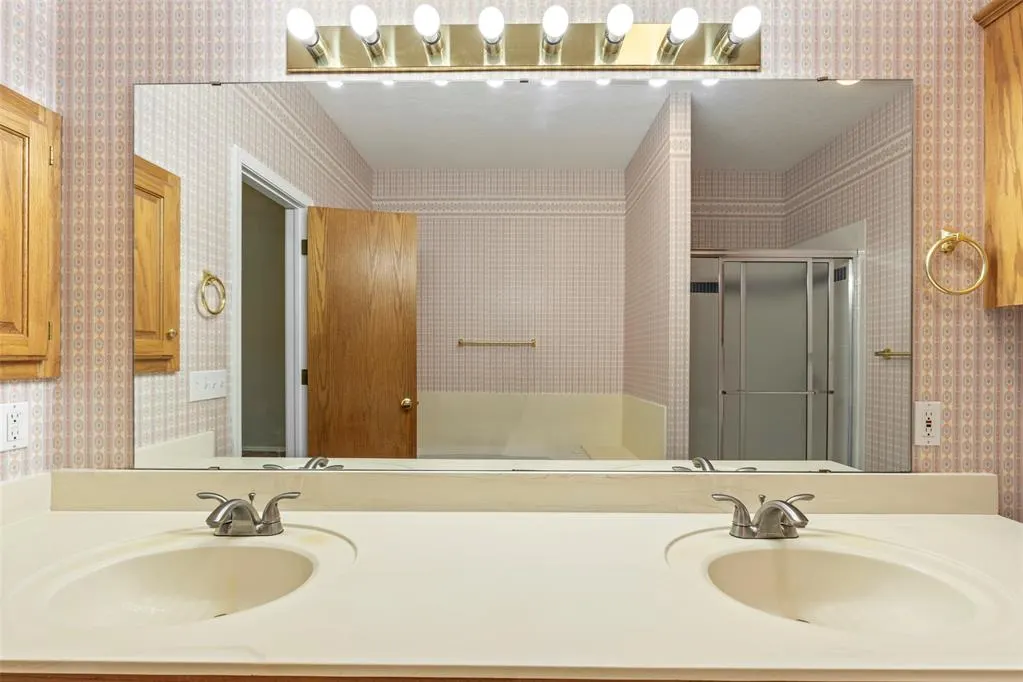 Photo 20 — 12909 Brandon Place, Oklahoma City, OK 73142