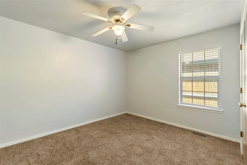 Photo 22 — 12909 Brandon Place, Oklahoma City, OK 73142