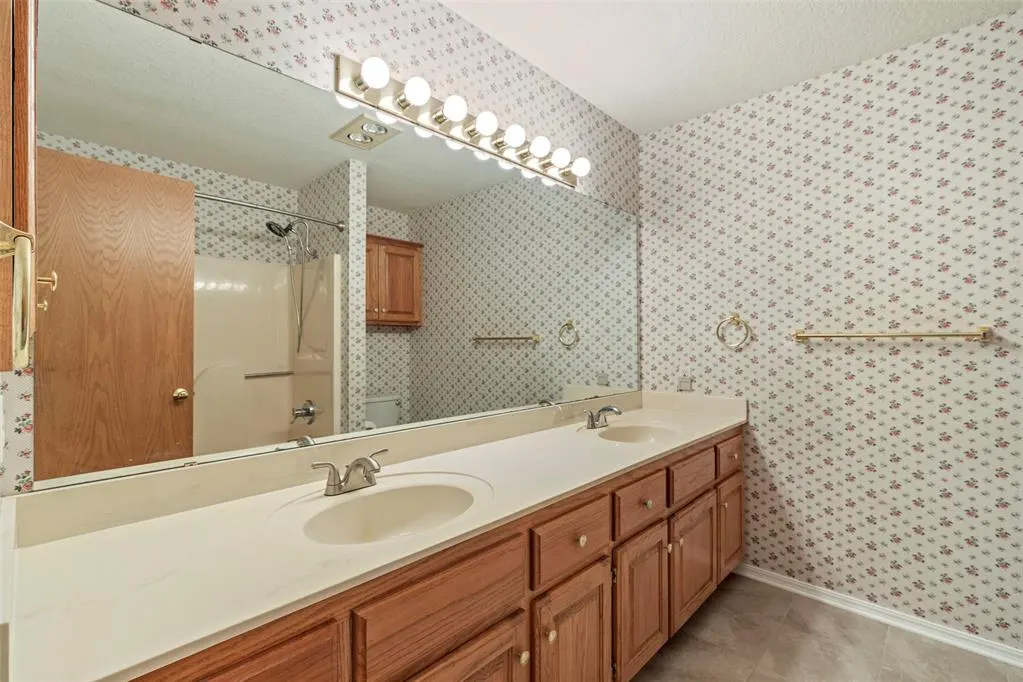 Photo 25 — 12909 Brandon Place, Oklahoma City, OK 73142