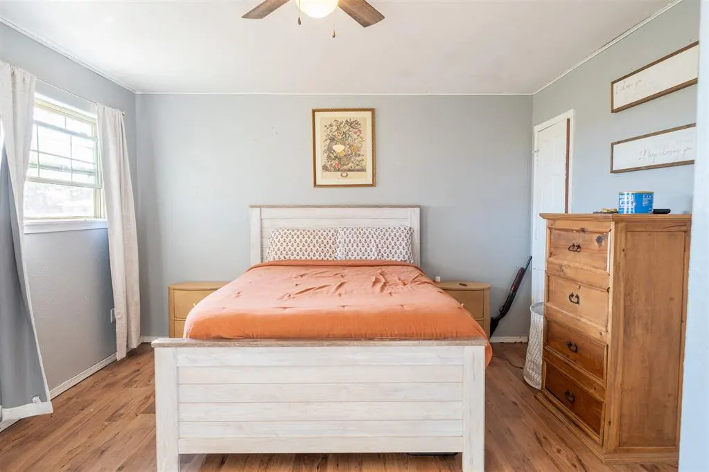 Photo 15 — 25047 100th Street, Maysville, OK 73057