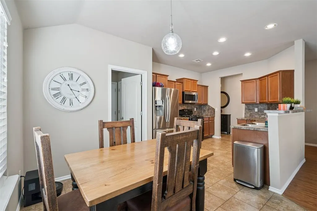 Photo 13 — 1912 Bradford Circle, Newcastle, OK 73065