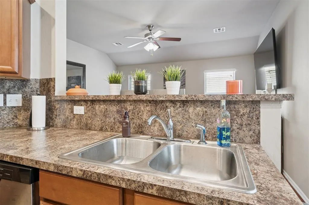 Photo 17 — 1912 Bradford Circle, Newcastle, OK 73065