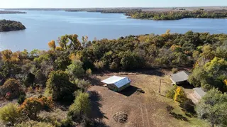 Sold home at 427 Lillie Drive