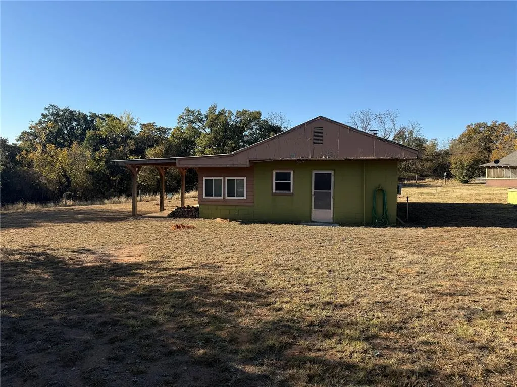 Photo 20 — 427 Lillie Drive, Hydro, OK 73048