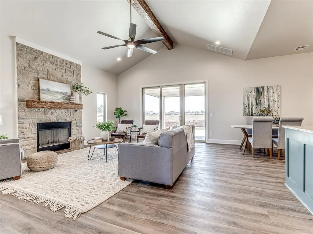 Photo 5 — 29760 Jade Street, Cashion, OK 73016