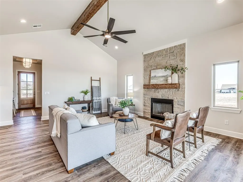 Photo 9 — 29760 Jade Street, Cashion, OK 73016