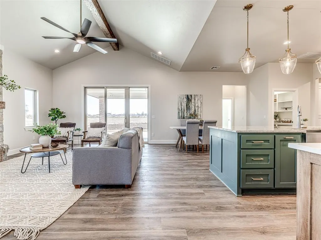 Photo 14 — 29760 Jade Street, Cashion, OK 73016