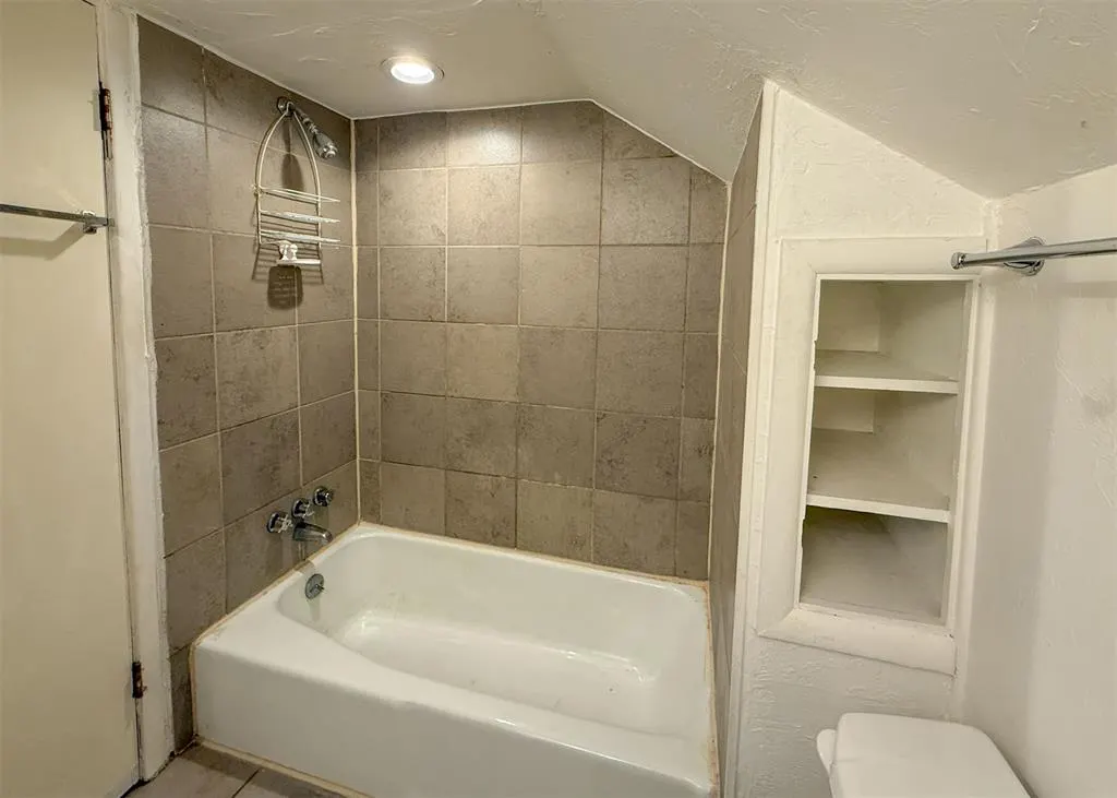 Photo 25 — 2341 NW 37th Street, Oklahoma City, OK 73112