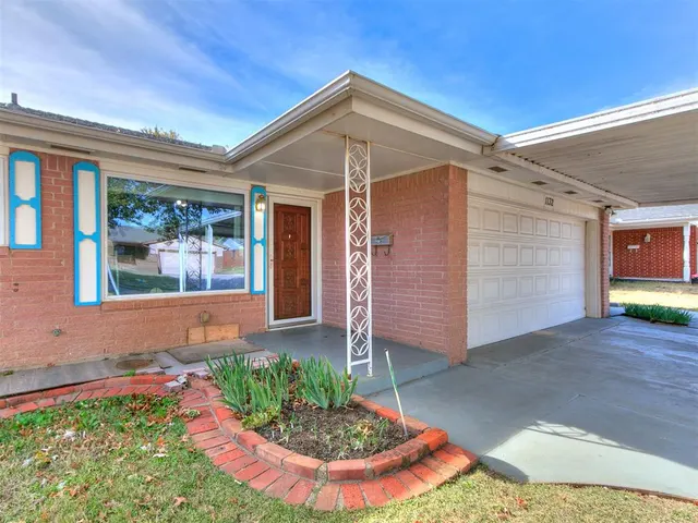 Photo 3 — 1132 SW 78th Terrace, Oklahoma City, OK 73139