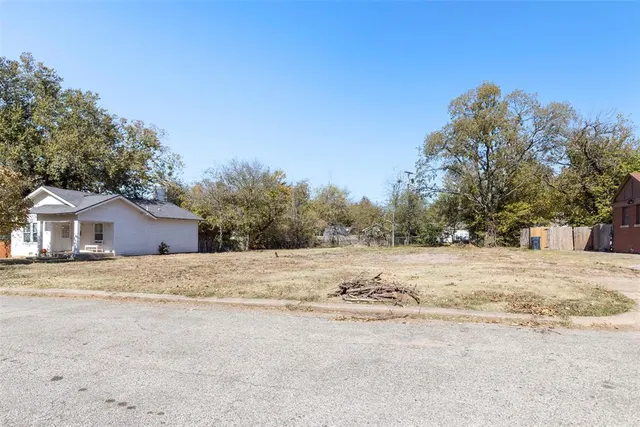 Photo 6 — 1231 NW 45th Street, Oklahoma City, OK 73118