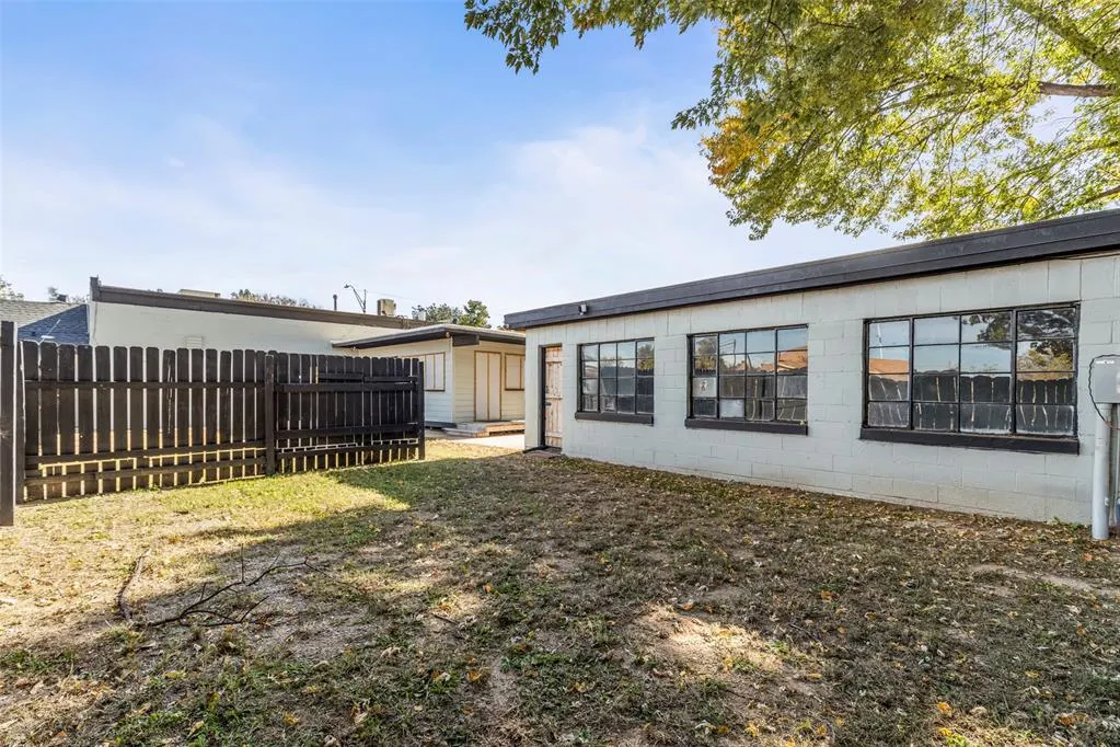 Photo 25 — 1416 N Grand Avenue, Enid, OK 73701