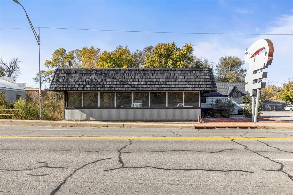 Photo 36 — 1416 N Grand Avenue, Enid, OK 73701