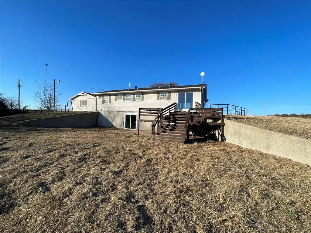 Photo 2 — 4031 State Highway 19 Highway, Stratford, OK 74872