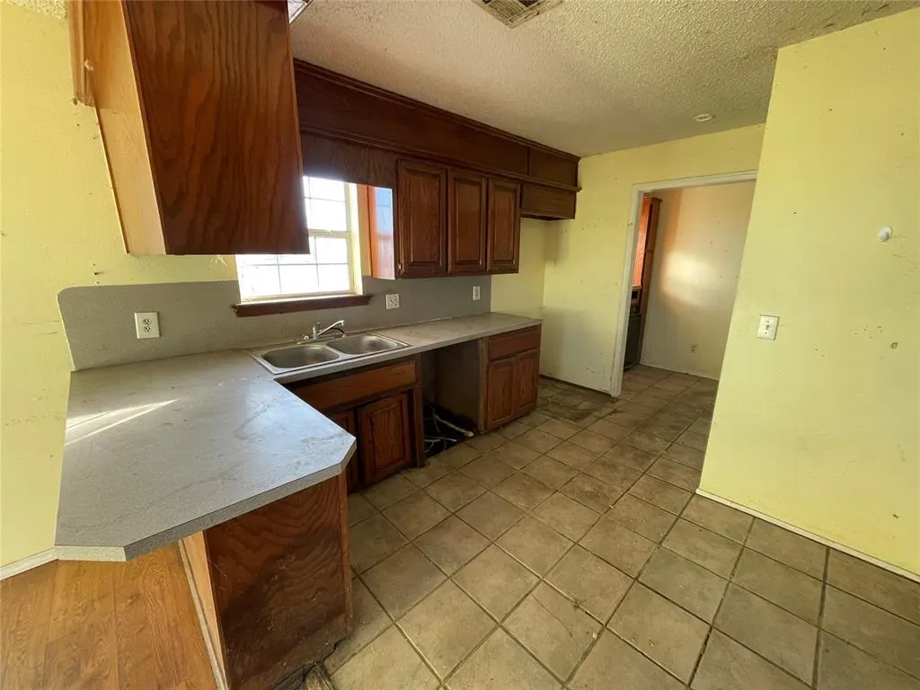 Photo 9 — 4031 State Highway 19 Highway, Stratford, OK 74872