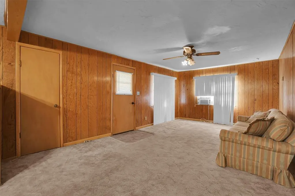 Photo 5 — 217 N Mayer Avenue, Willow, OK 73673
