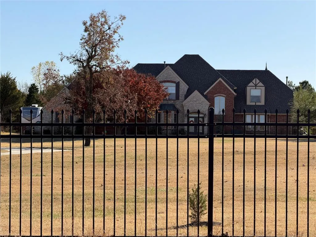 Photo 9 — 10201 SE 44th Street, Oklahoma City, OK 73150